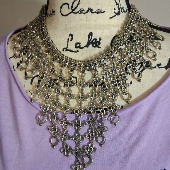 Boho Chandelier Silvertone Bib Necklace Made In INDIA - Picture 6 of 6